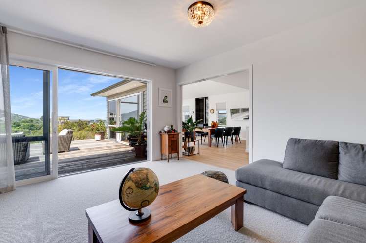 17 Azimuth Road Tairua_13