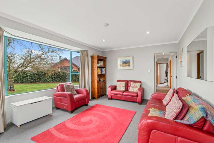 7 Oldham Place Darfield_8