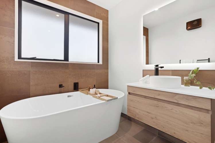 24 Irvines Track Halswell_19