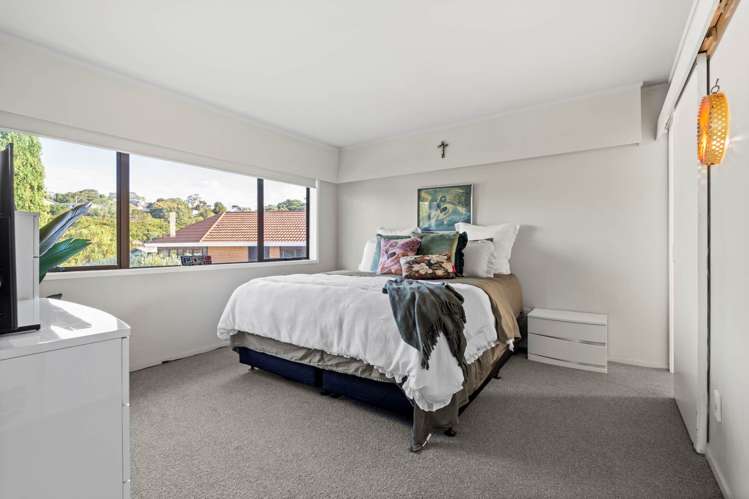 3 Elgin Place Red Beach_22