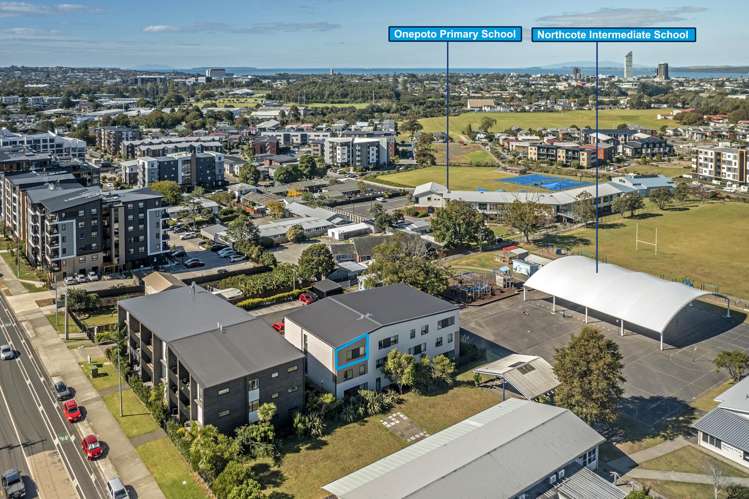 207/165 Lake Road Northcote_19