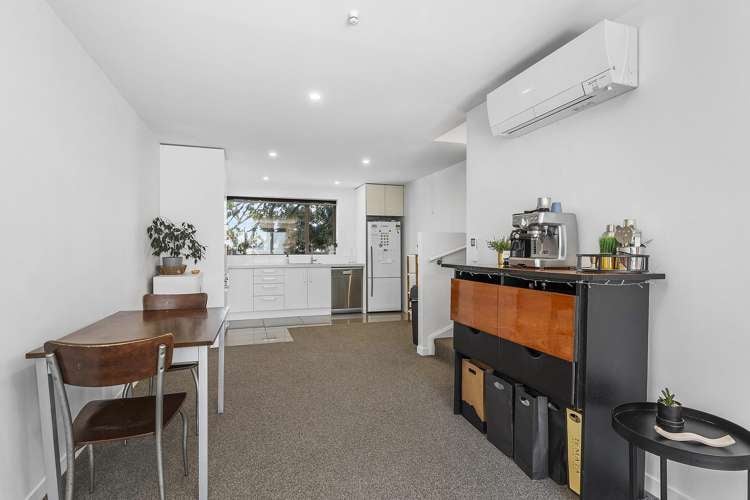 24/36 Tacy Street Kilbirnie_6