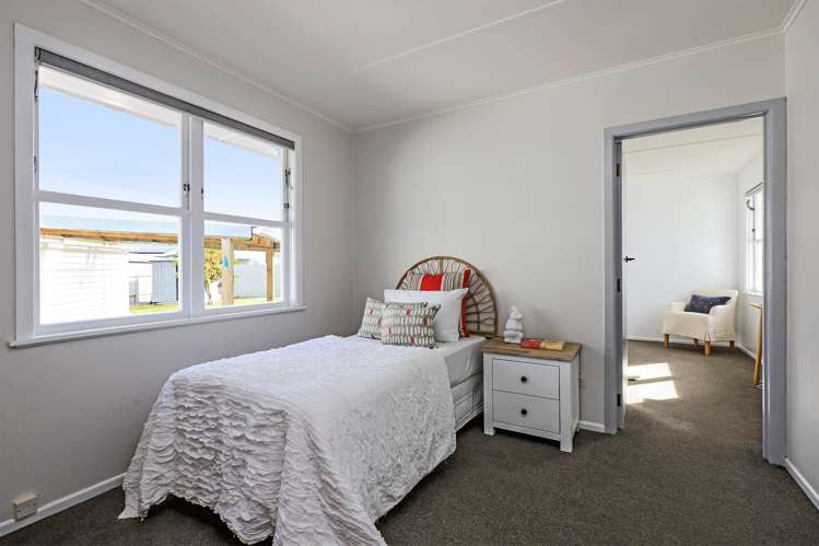 24 Magdalen Crescent Pirimai_10