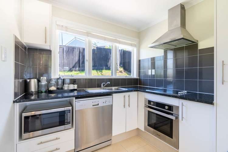 109 Hendry Avenue Hillsborough_5