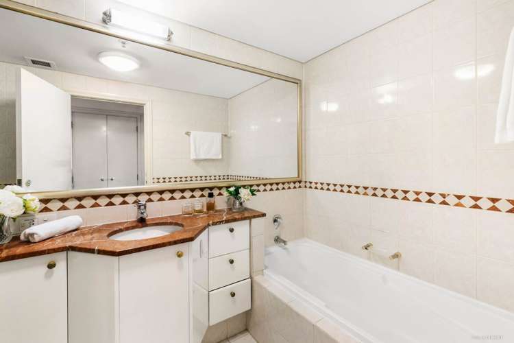 802/8 Albert Street Auckland Central_13