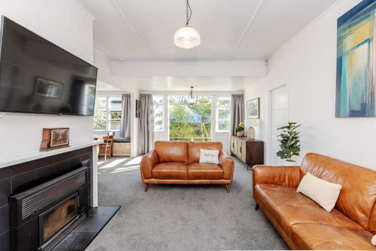 235 Georges Drive Napier South_2