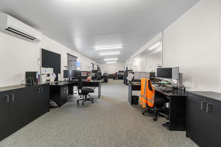 15-17 Manchester Place Te Rapa_14