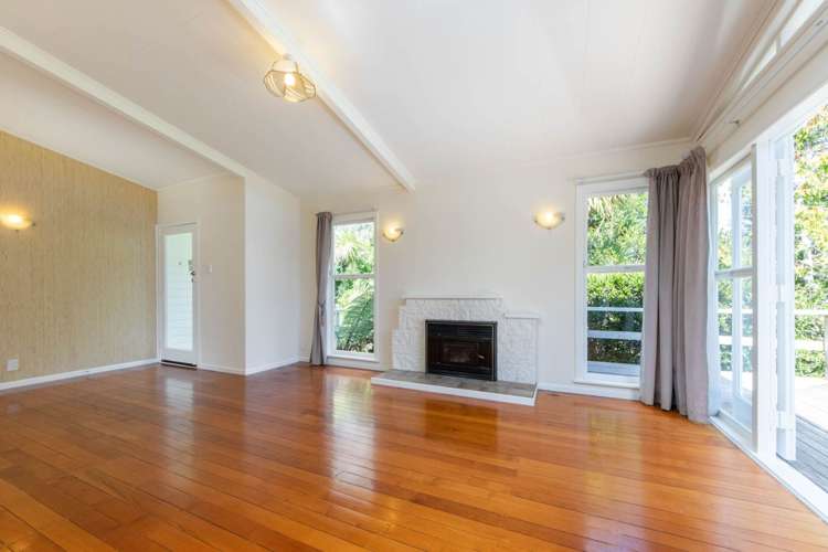 33 Chorley Avenue Massey_7