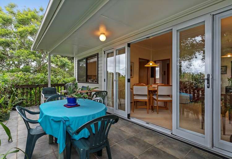 105 The Drive Epsom_8