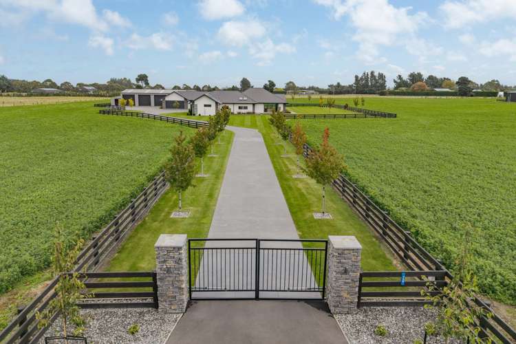 739 Robinsons Road_0