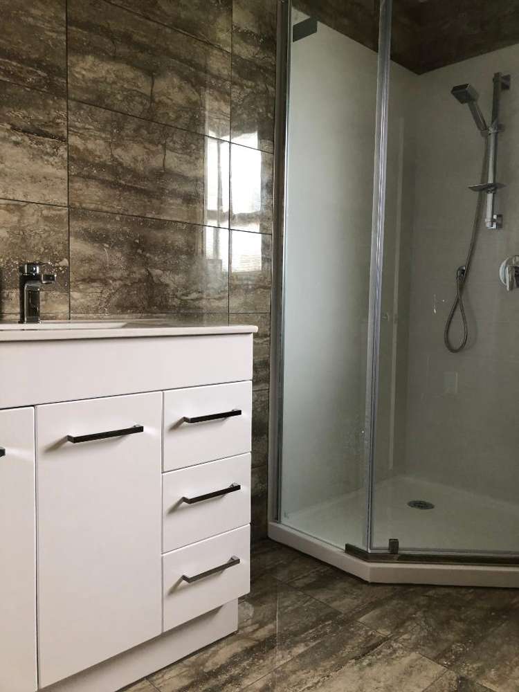 62b Birkdale Road Birkdale_8