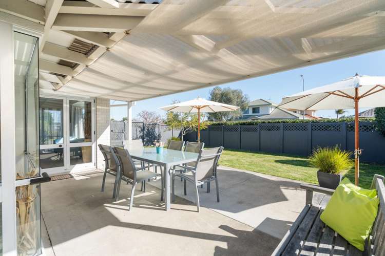 2 Lasiandra Place Mt Maunganui_14