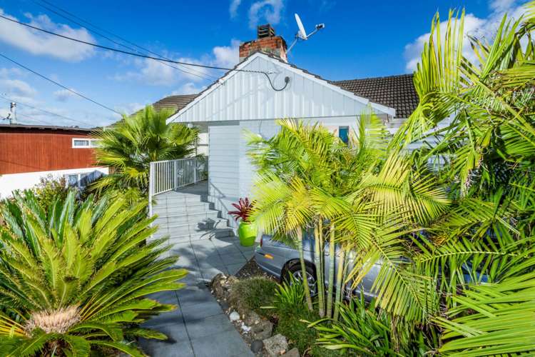 1/498 Beach Road Murrays Bay_44