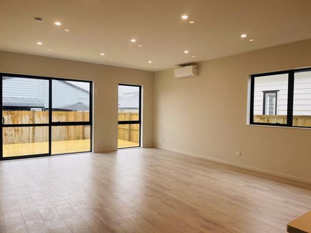 19 Cronshaw Road Karaka_4