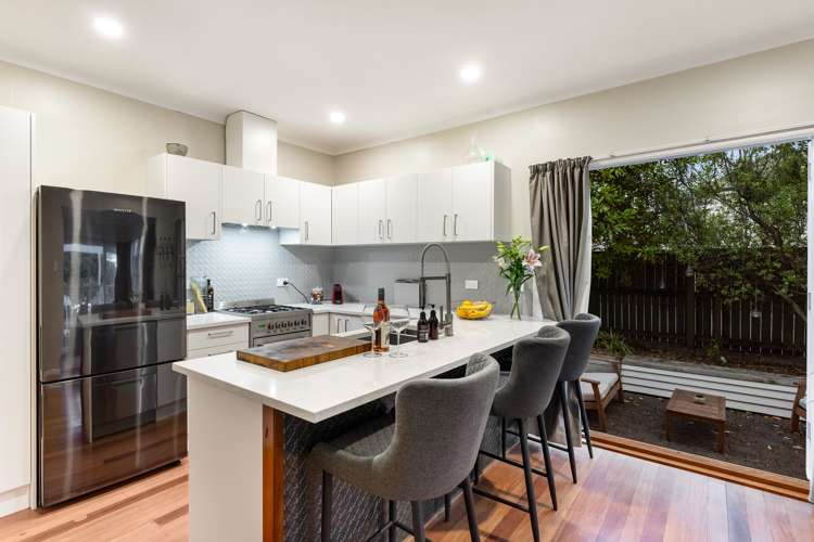 5a Cleary Road Panmure_13