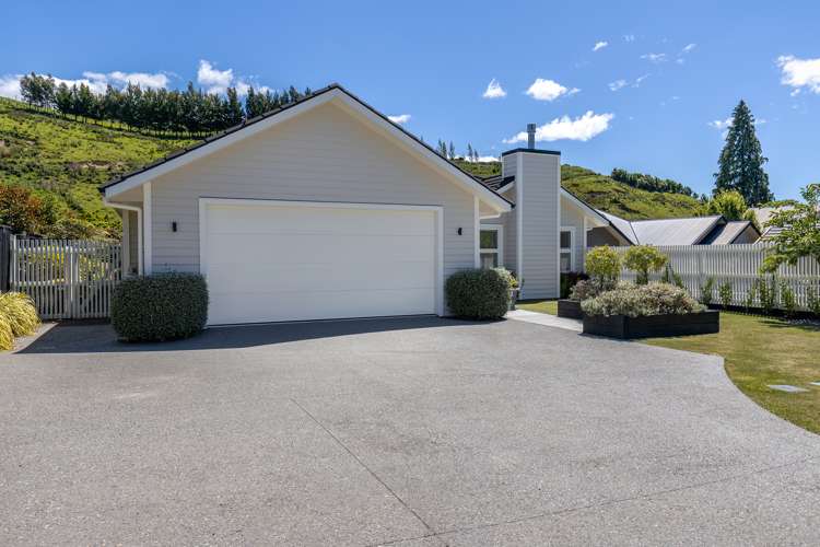 44 Sunningdale Drive Stoke_17