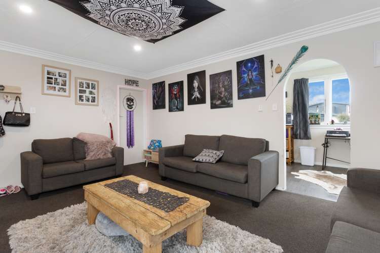 14 Waiau Crescent Kingswell_4