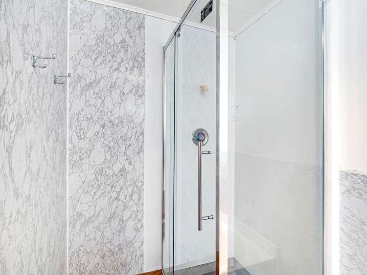 21 Edgeware Road City Centre_17