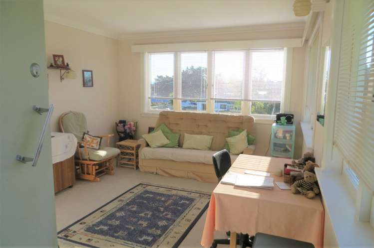 8 Brick Street Te Aroha_5