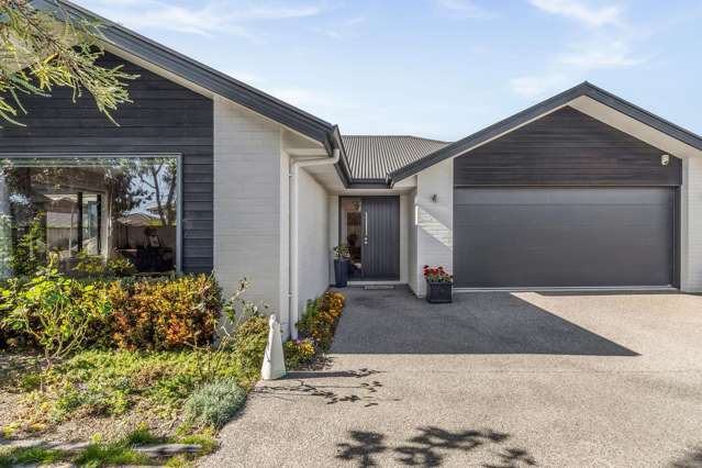 13 Boysenberry Grove Richmond_1