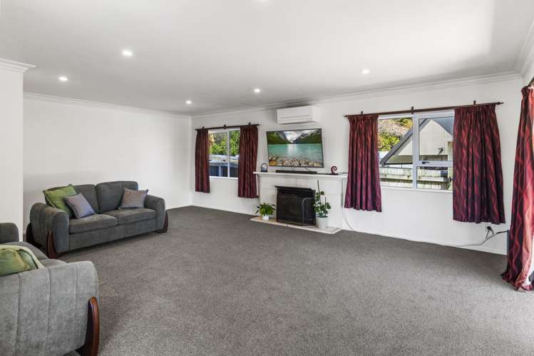 53 Eighty Eight Valley Road Wakefield_9