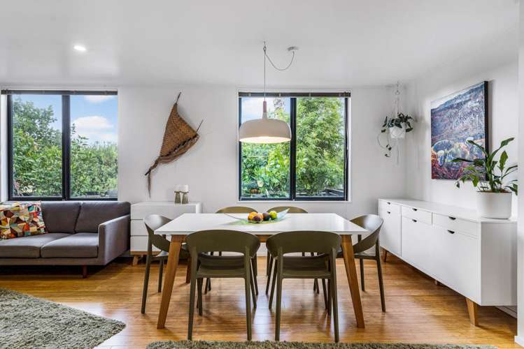 17 Myrtle Street Morningside_12