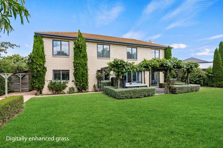 61 Travis Country Drive Burwood_30