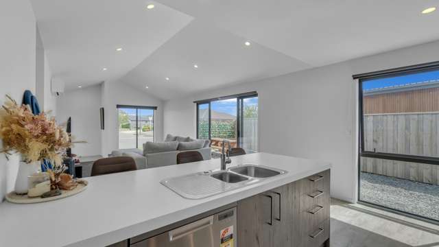 52 Silverstream Boulevard Kaiapoi_1