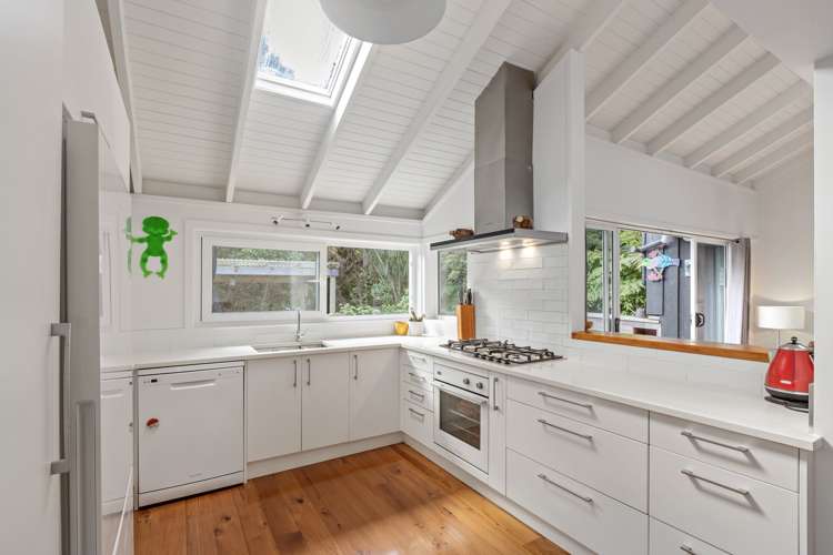 264 Beach Road Campbells Bay_19