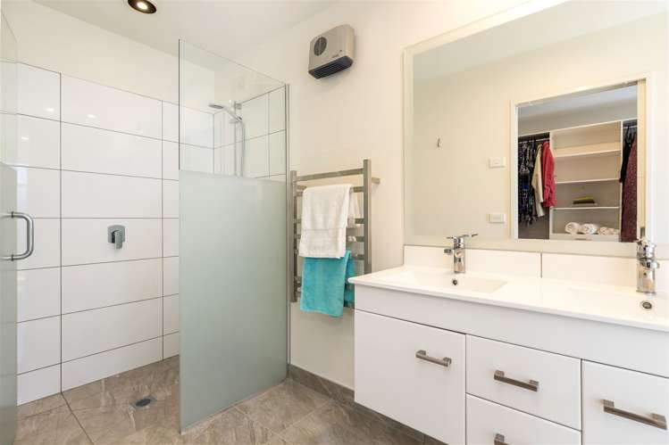 9 Balmoral Mews Springlands_13