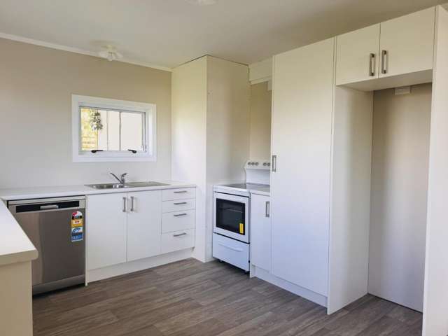 1A Bruce Street (Downstairs) Whitianga_1