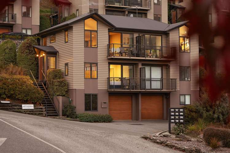 9/8 Mckerrow Place Fernhill/Sunshine Bay_3