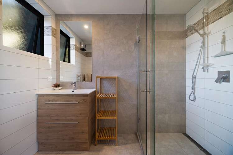 4 and 4A Marsden Place Lower Shotover_22