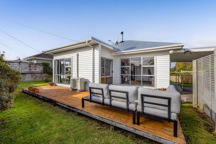 191 Seaview Road Westown_14