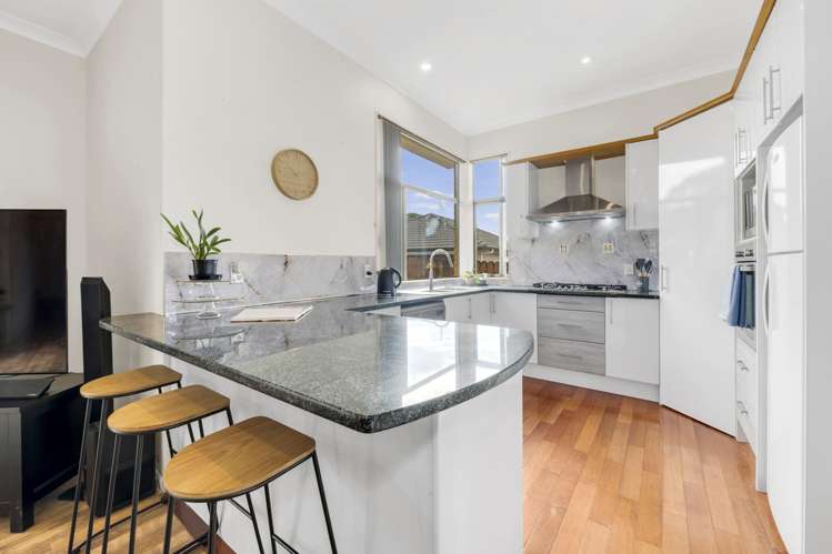 11 Ballydonegan Rise East Tamaki_12