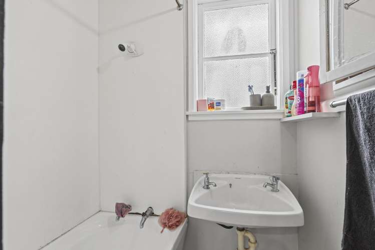 54 Rowcliffe Crescent Avonside_11