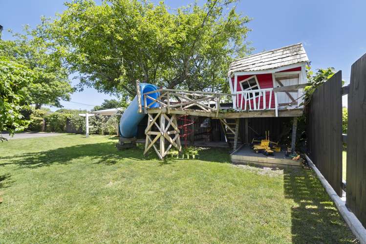 6 High Street Bulls_8