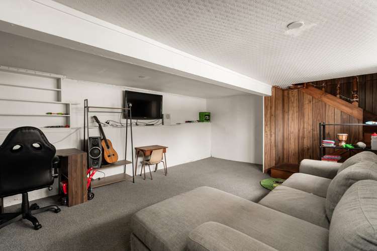 63B Coopers Road Gate Pa_10