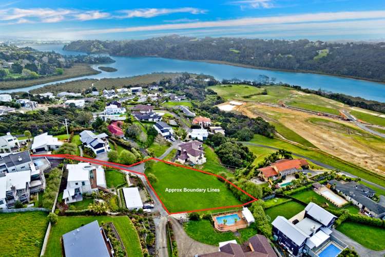 136 Kittiwake Drive Schnapper Rock_16