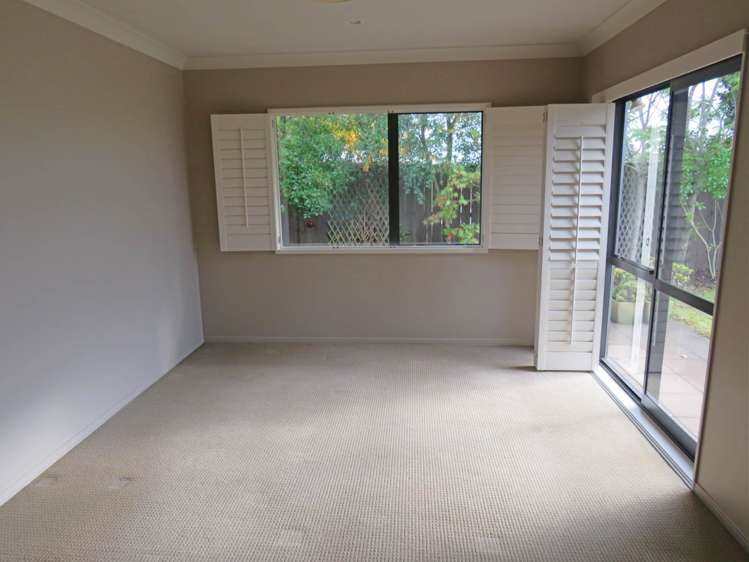 32 Stranraer Crescent Wattle Downs_6