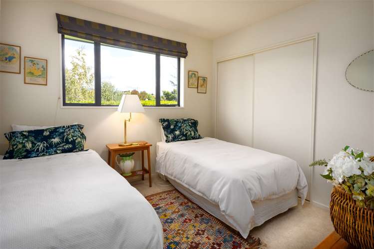 101 Marlborough Ridge Drive Fairhall_15