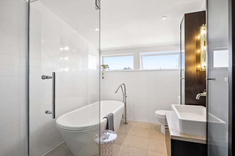 5 Highwic Avenue Epsom_13