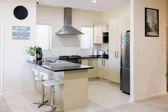 17 Agapanthus Place Flat Bush_2