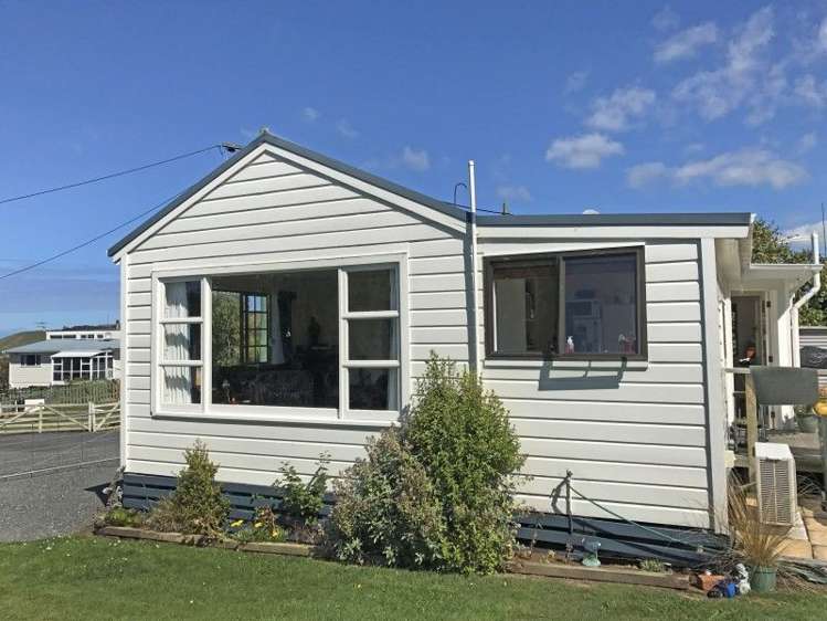 23 Totara Street Kaka Point_17