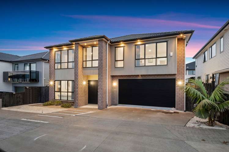 19 Dungloe Avenue Flat Bush_38