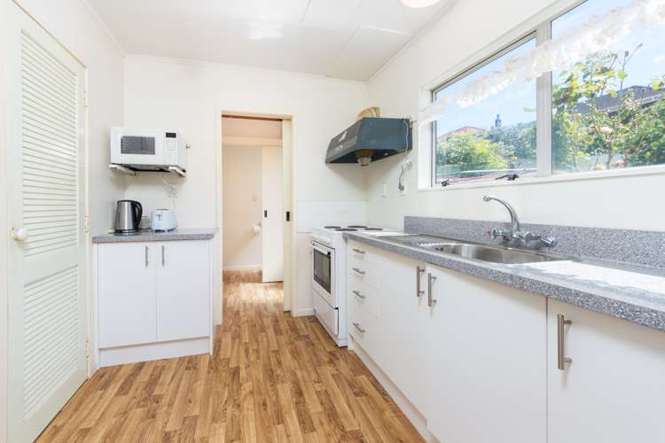 49 Kohekohe Street New Lynn_12