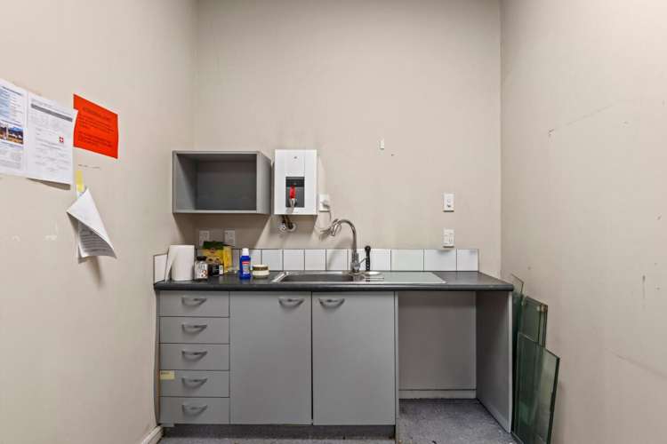 65 Blenheim Road Addington_11