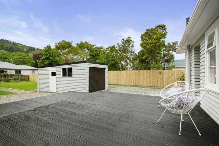 3 Wood Street Wainuiomata_2