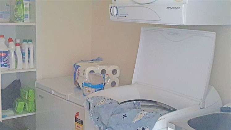 13/90 Customhouse Street Gisborne_11