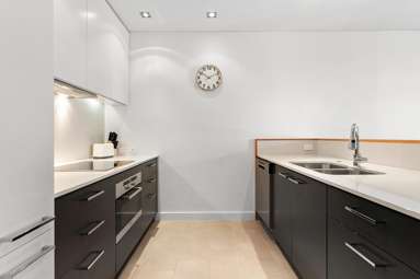 1509/26 Albert Street_2